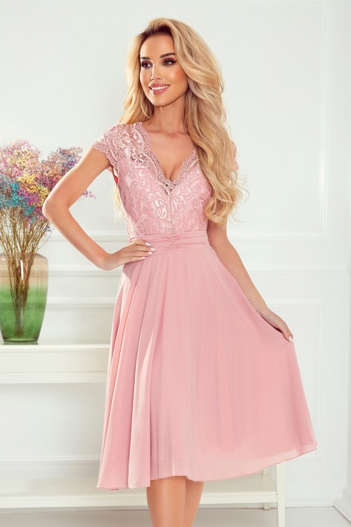 381-1 LINDA - Prabangi rožinė proginė suknelė su iškirpte