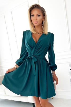 339-2 BINDY Moteriška suknelė su iškirpte - žalia