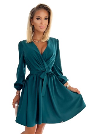 339-2 BINDY Moteriška suknelė su iškirpte - žalia
