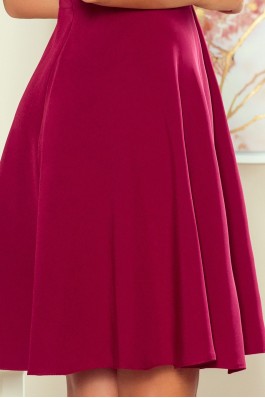 274-1 ANITA Puošni bordo suknelė su dailiomis klostėmis